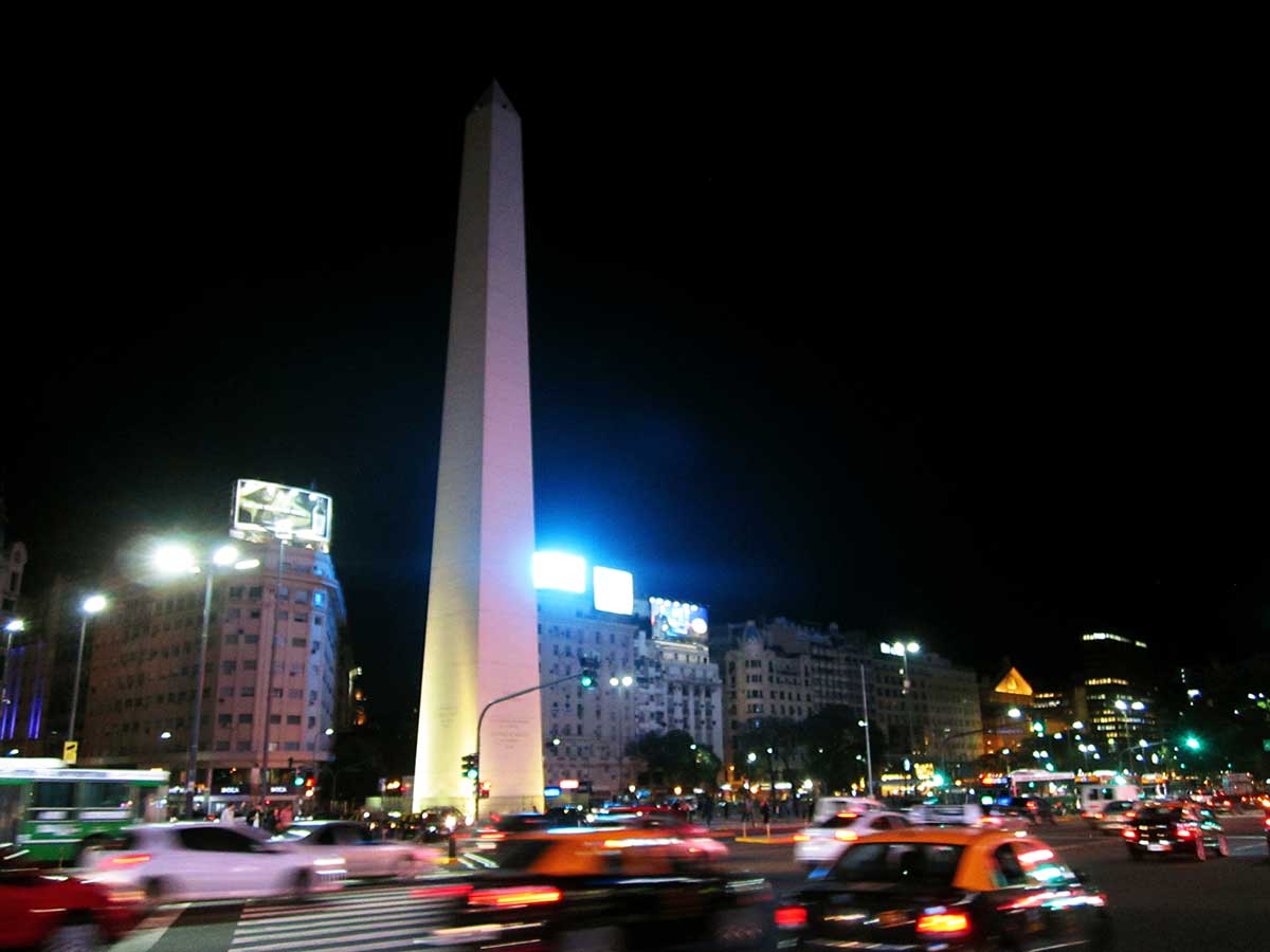 Hotel Arenales - Obelisco